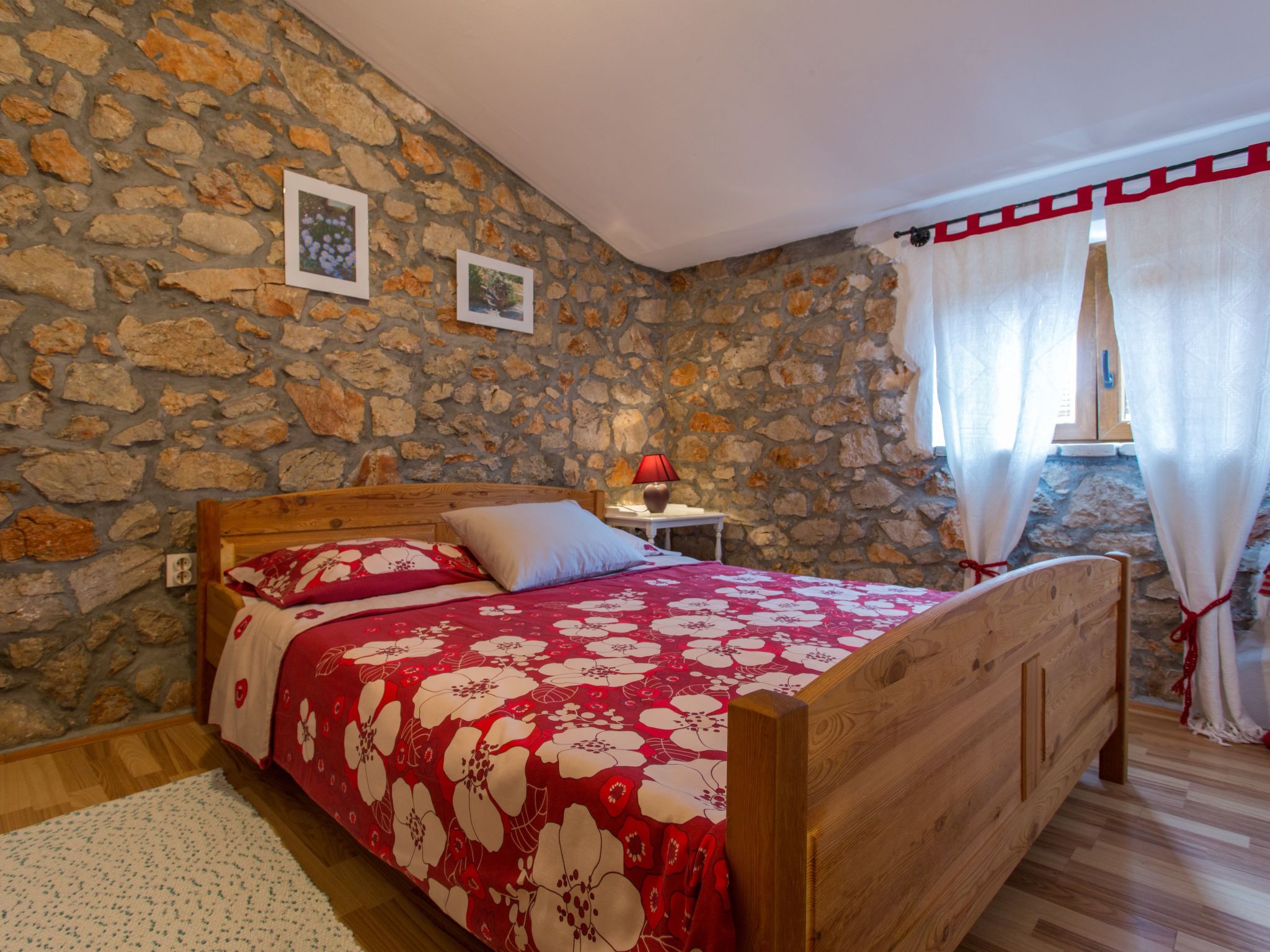 Gemütliches Steinhaus Nonna Stara-Binnen