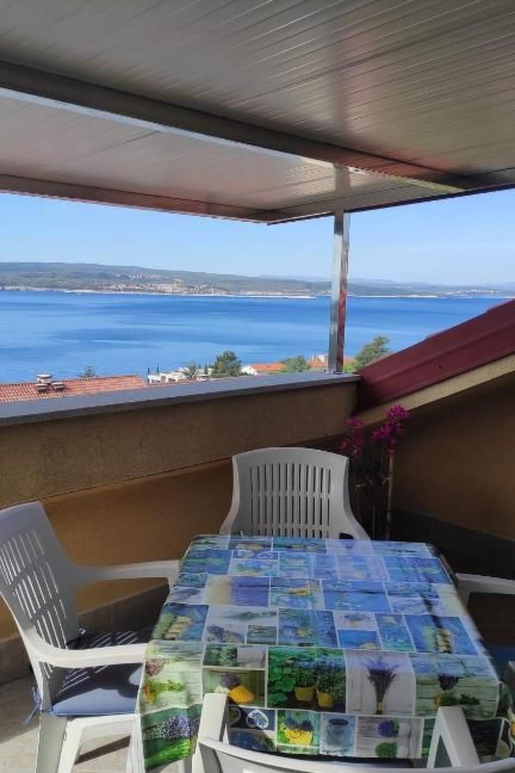 Photo of in Crikvenica mit Schöner Terrasse