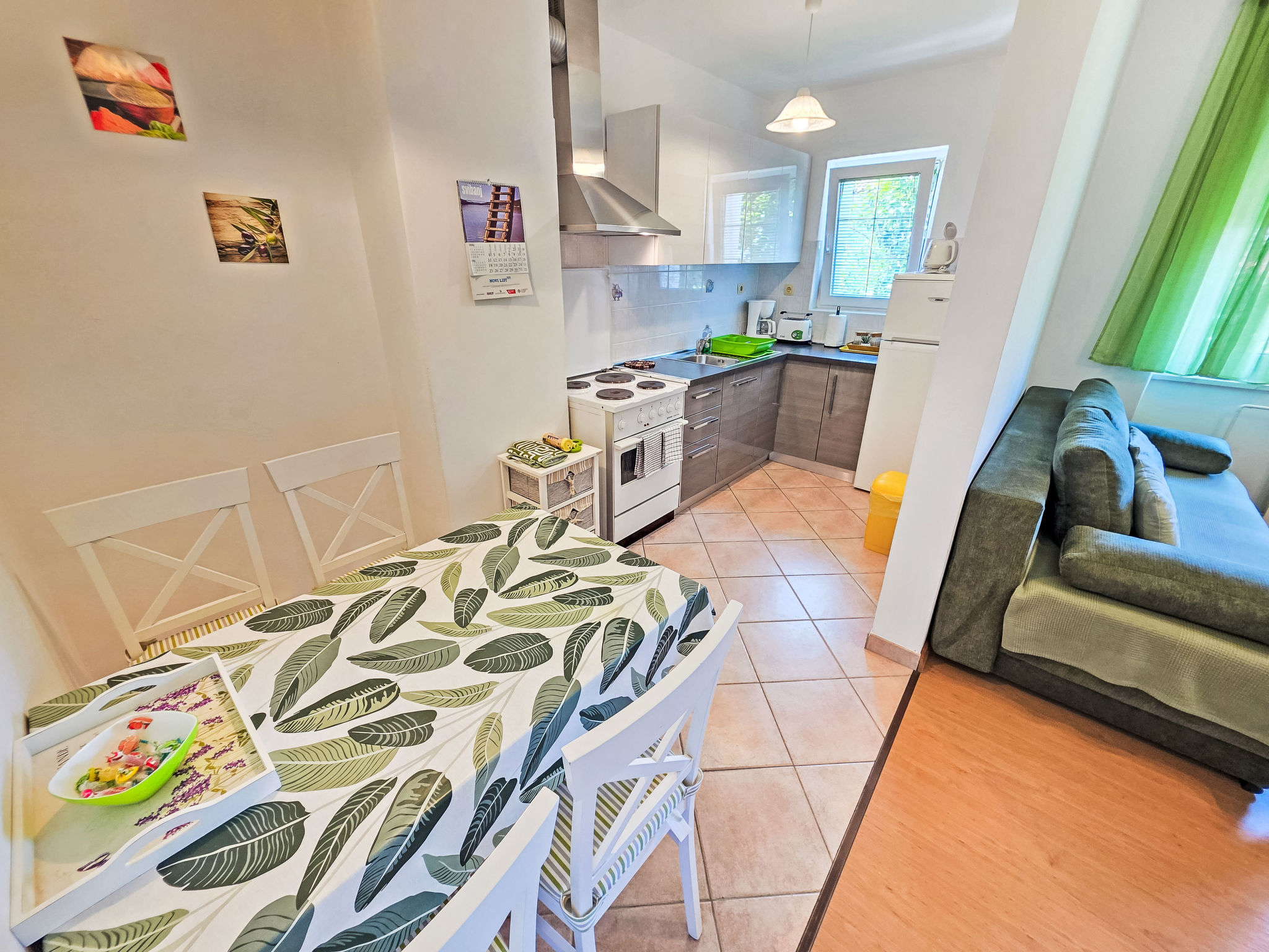 Appartement aan zee in Crikvenica – 100 meter tot het strand - foto 12