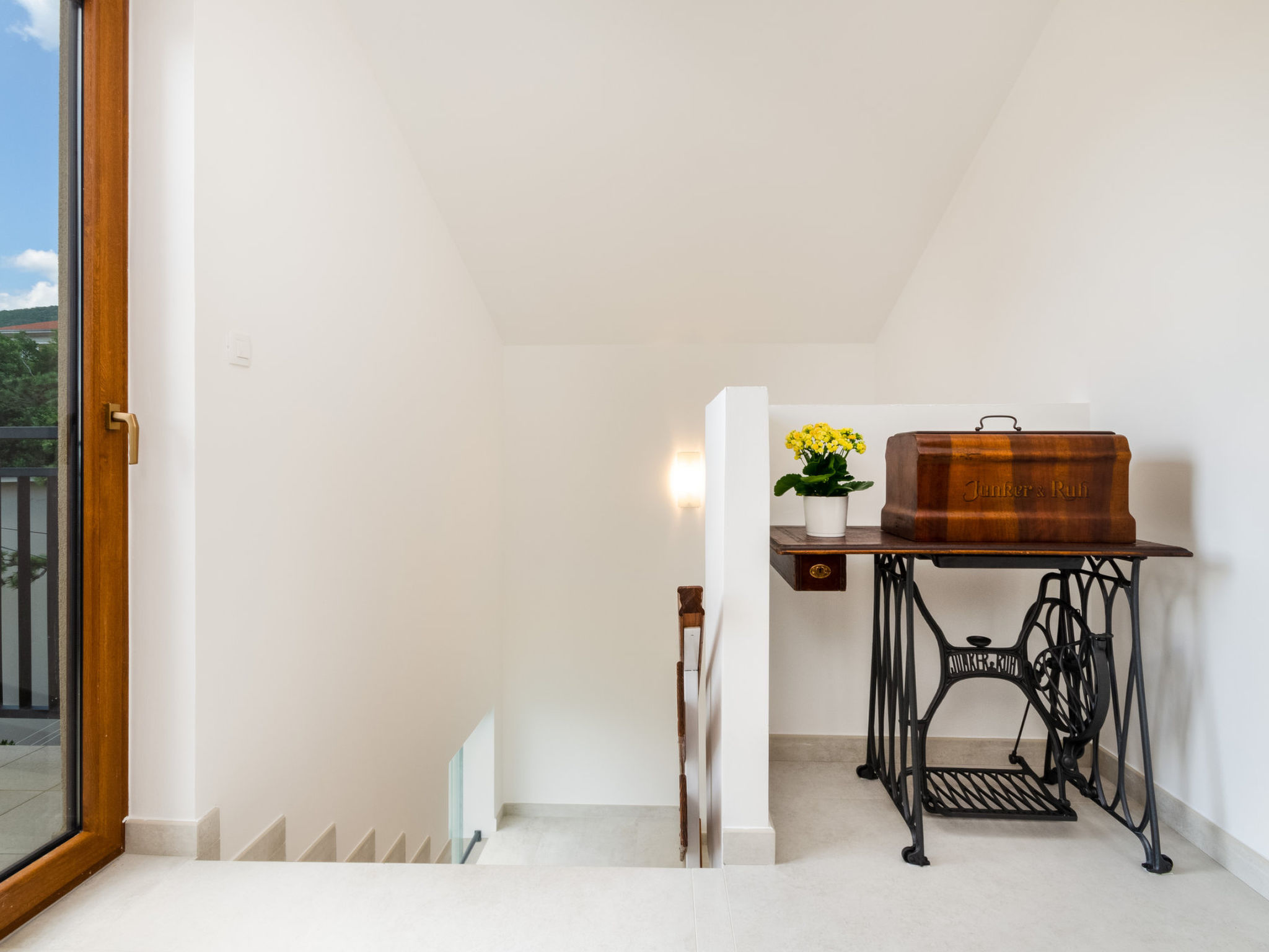 Photo of APARTMENTS NIKO mali / HR-10049-02