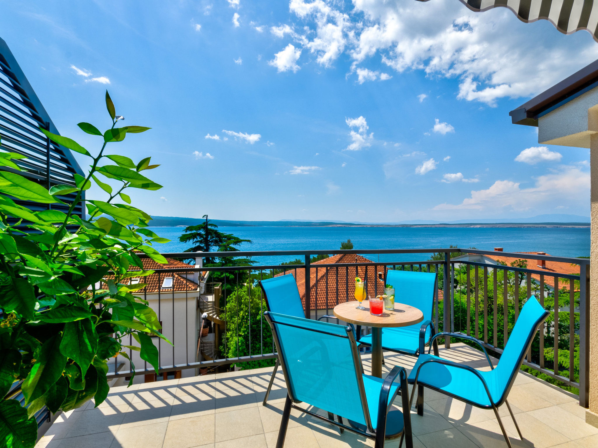 Photo of APARTMENTS NIKO mali / HR-10049-02