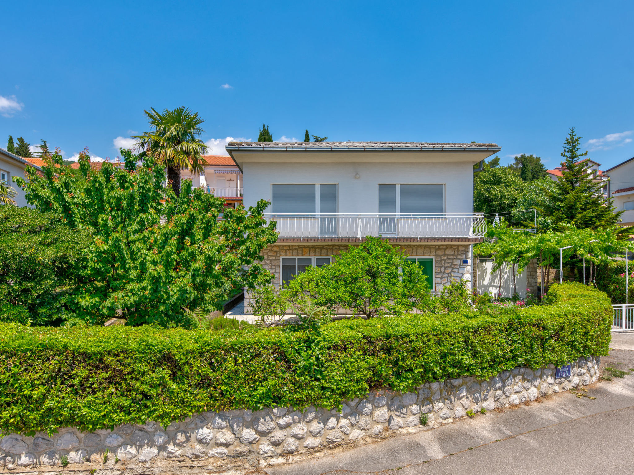 Photo of Maja 1 / HR-10569-01