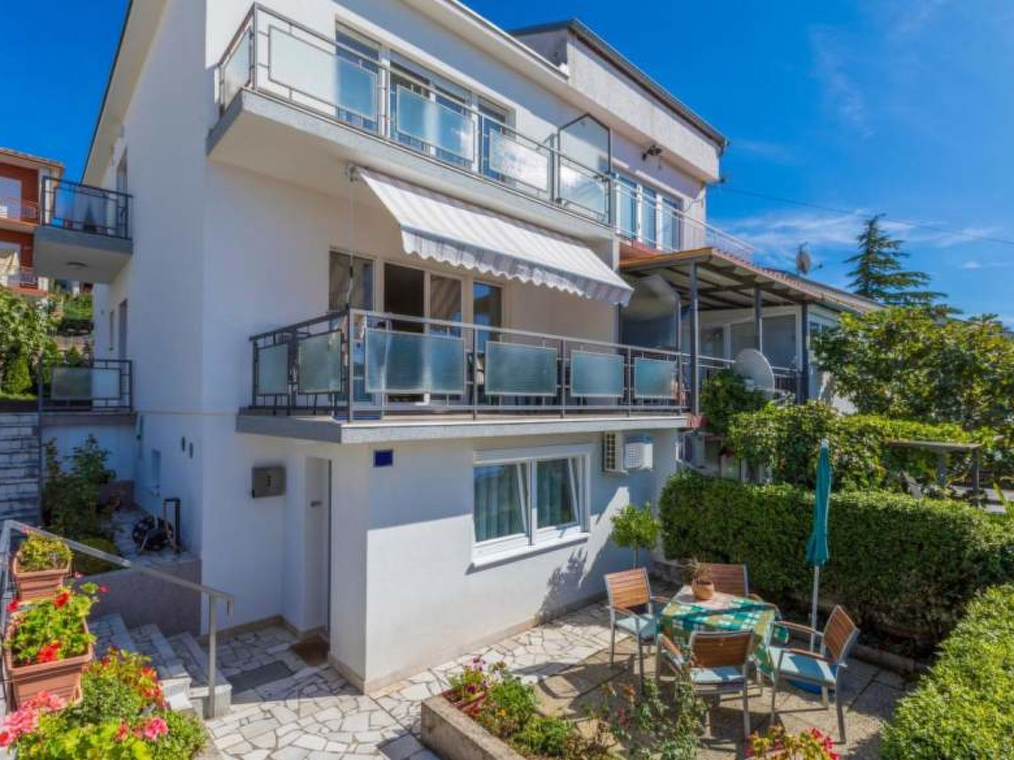 Photo of ZITA / HR-10378-01