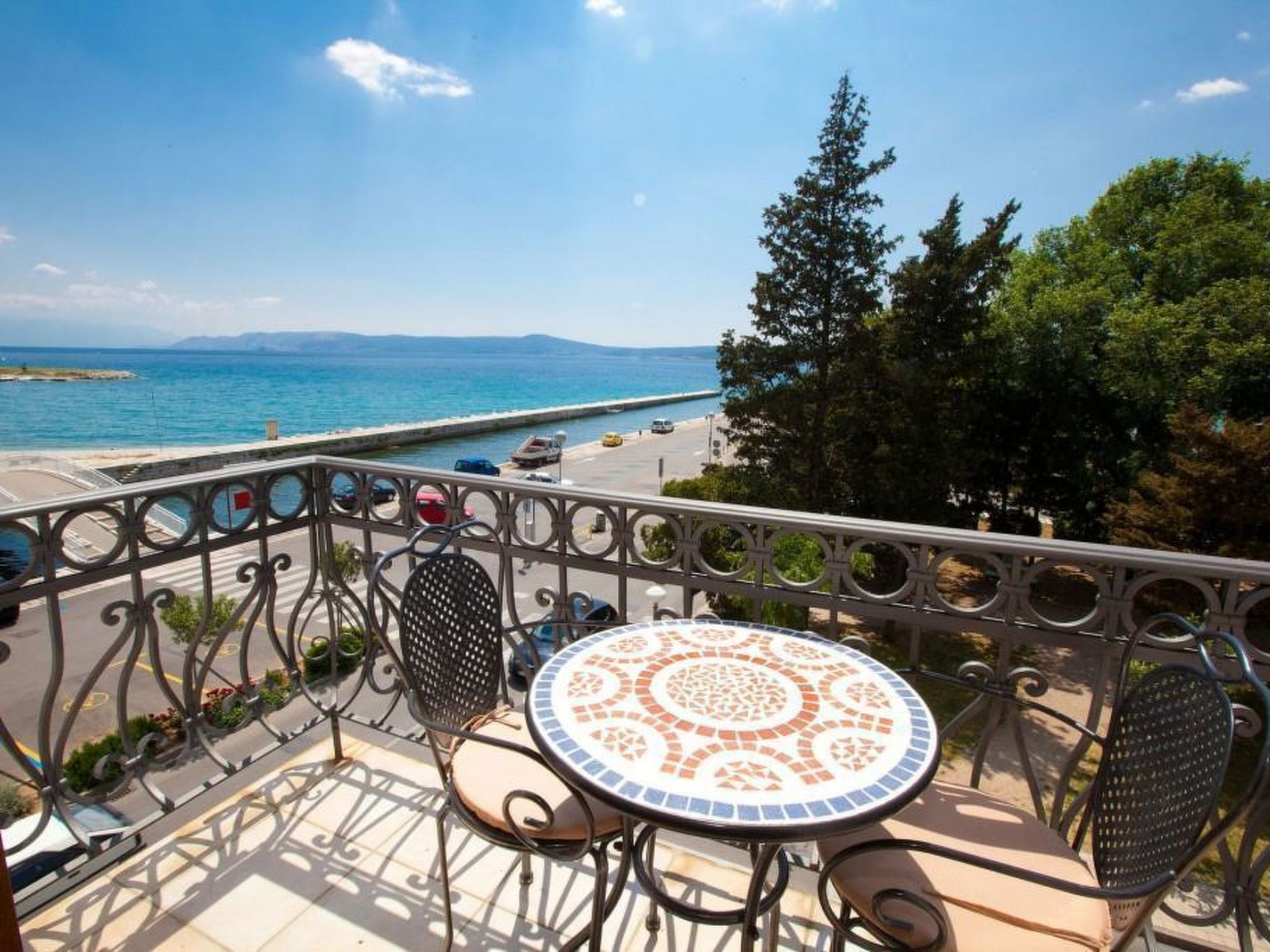 ACASTELLO 2 / HR-04333-02 Apartment in Cirkvenica Riviera