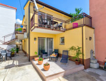Slavka 1: Knus appartement vlakbij zee in Crikvenica - thumbnail 5
