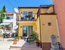 Slavka 1: Knus appartement vlakbij zee in Crikvenica - thumbnail 4