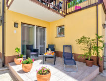 Slavka 1: Knus appartement vlakbij zee in Crikvenica - thumbnail 1