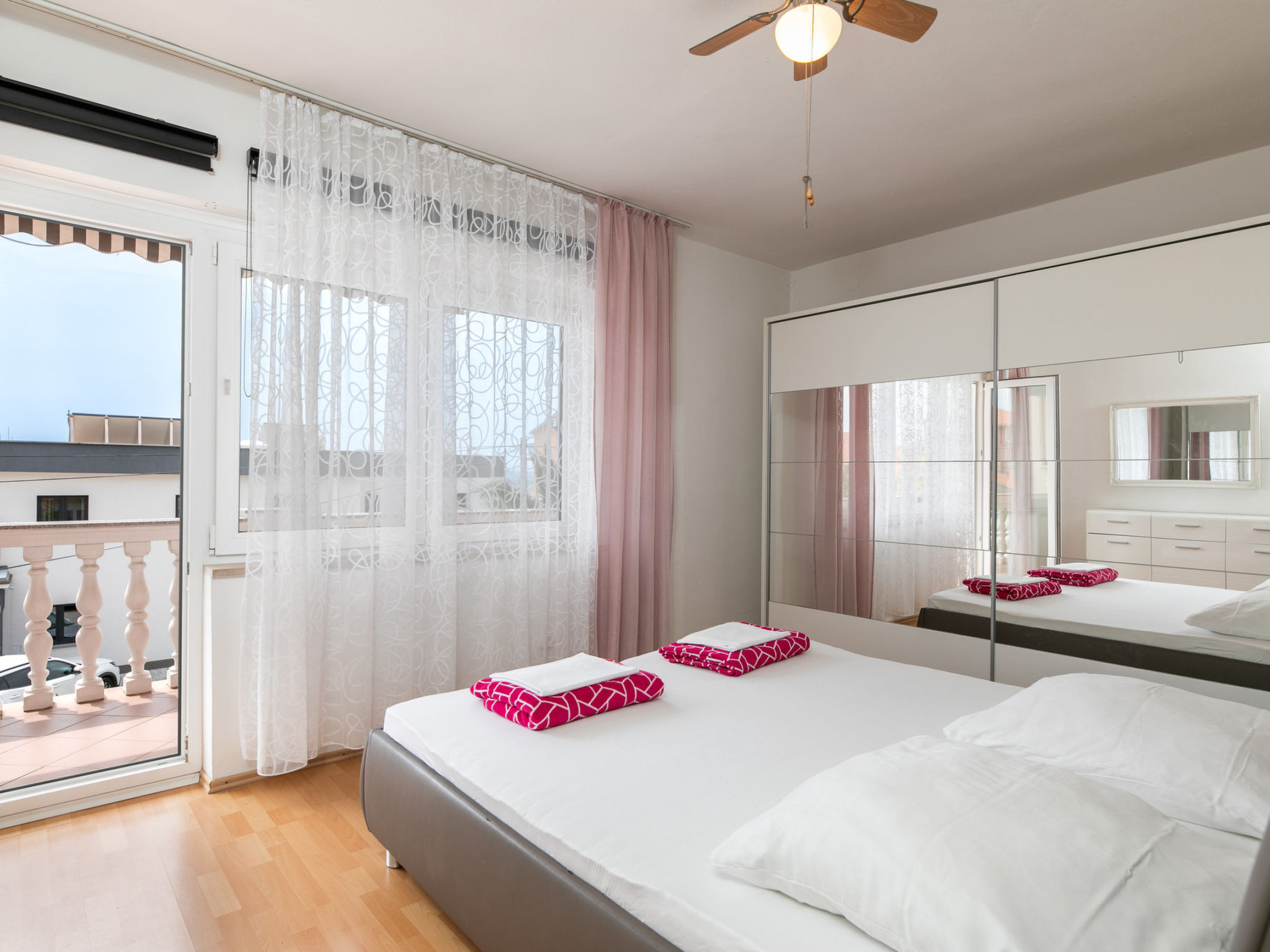 Photo of Blaza / HR-09781-02