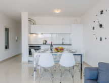 Romantisch appartement met zeezicht op 150 meter van het strand in Crikvenica - thumbnail 4