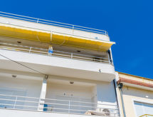 Romantisch appartement met zeezicht op 150 meter van het strand in Crikvenica - thumbnail 1