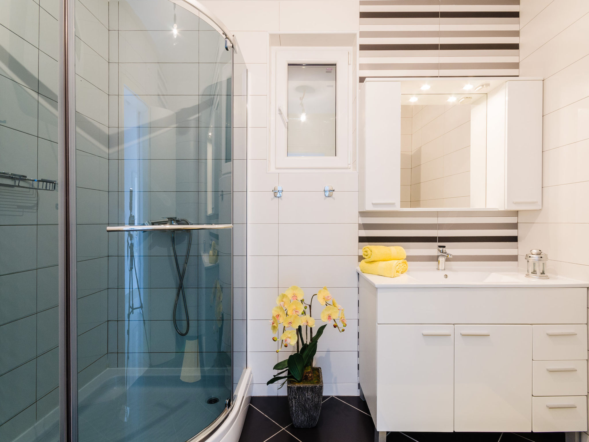 Photo of ILICEVIC Kralja Zvonimira / HR-10019-01