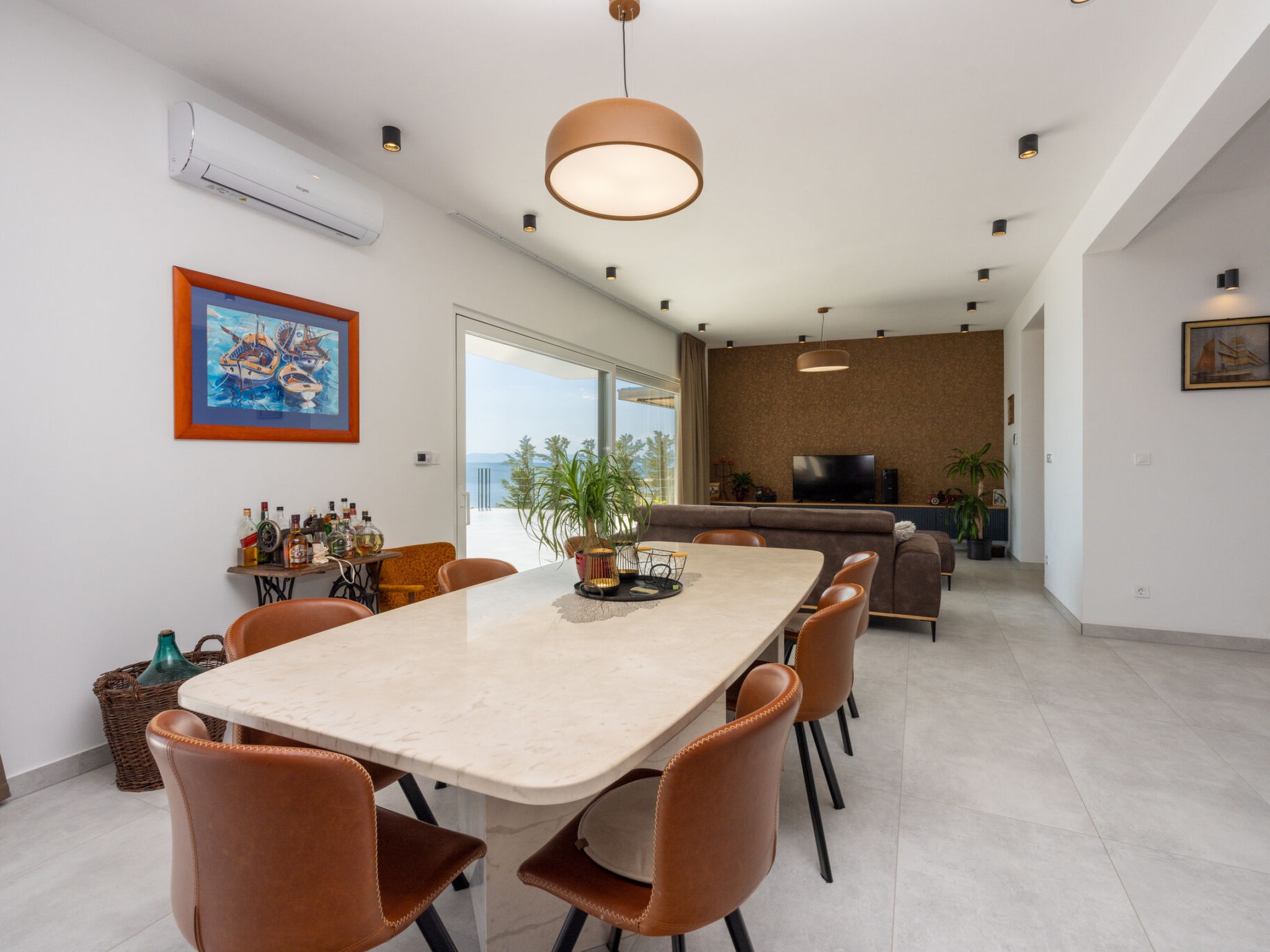 Villa Murn / HR-11124-01 - Inside