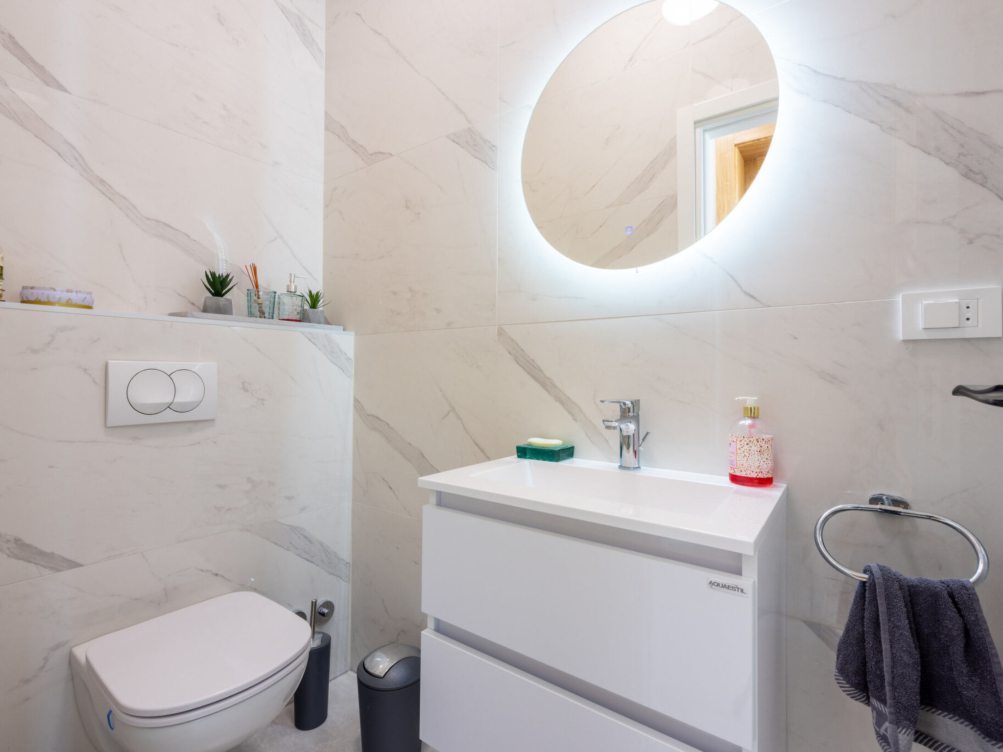 Villa Murn / HR-11124-01 - Inside