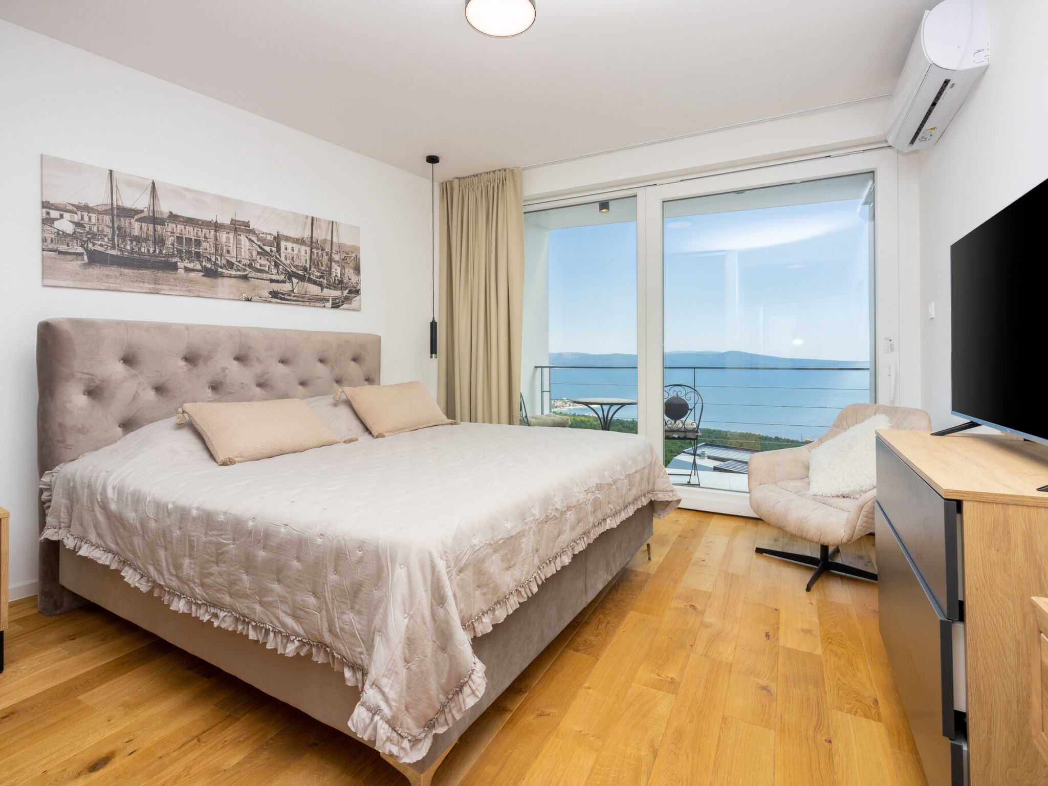 Villa Murn / HR-11124-01 - Inside