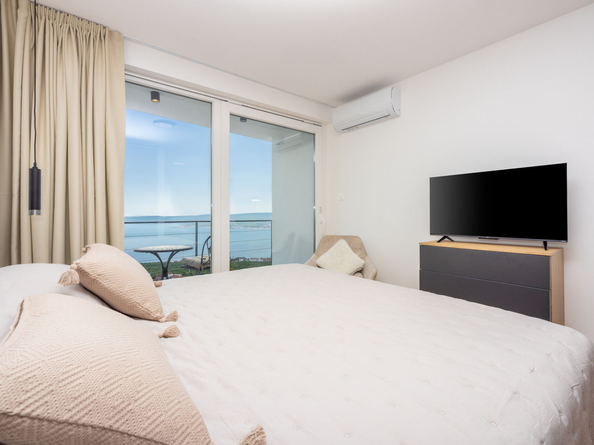 Villa Murn / HR-11124-01 - Inside