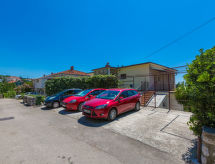 Knusse studio met adembenemend uitzicht op zee in Crikvenica - thumbnail 1