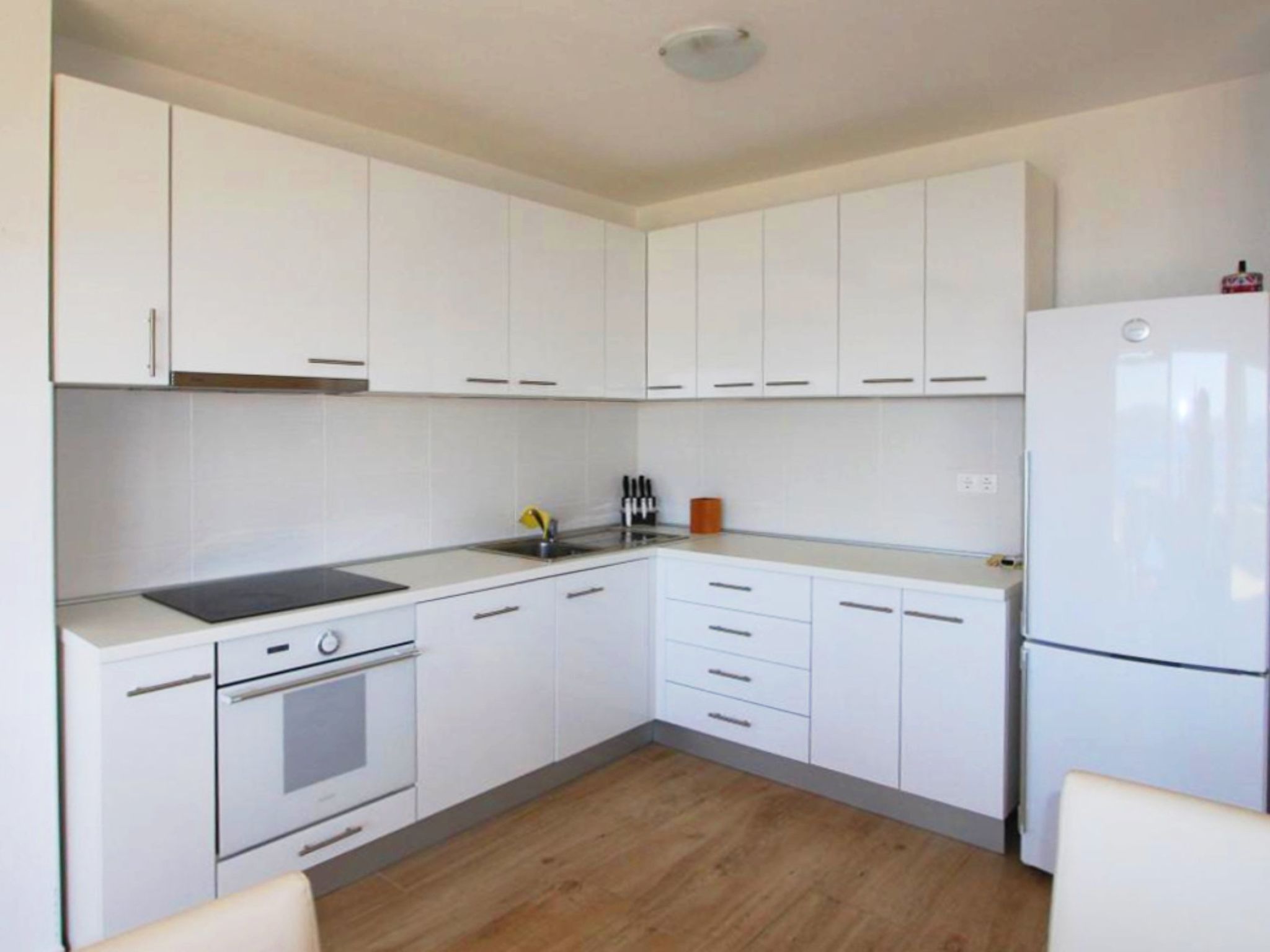 Photo of MELANIE 4 / HR-10472-01