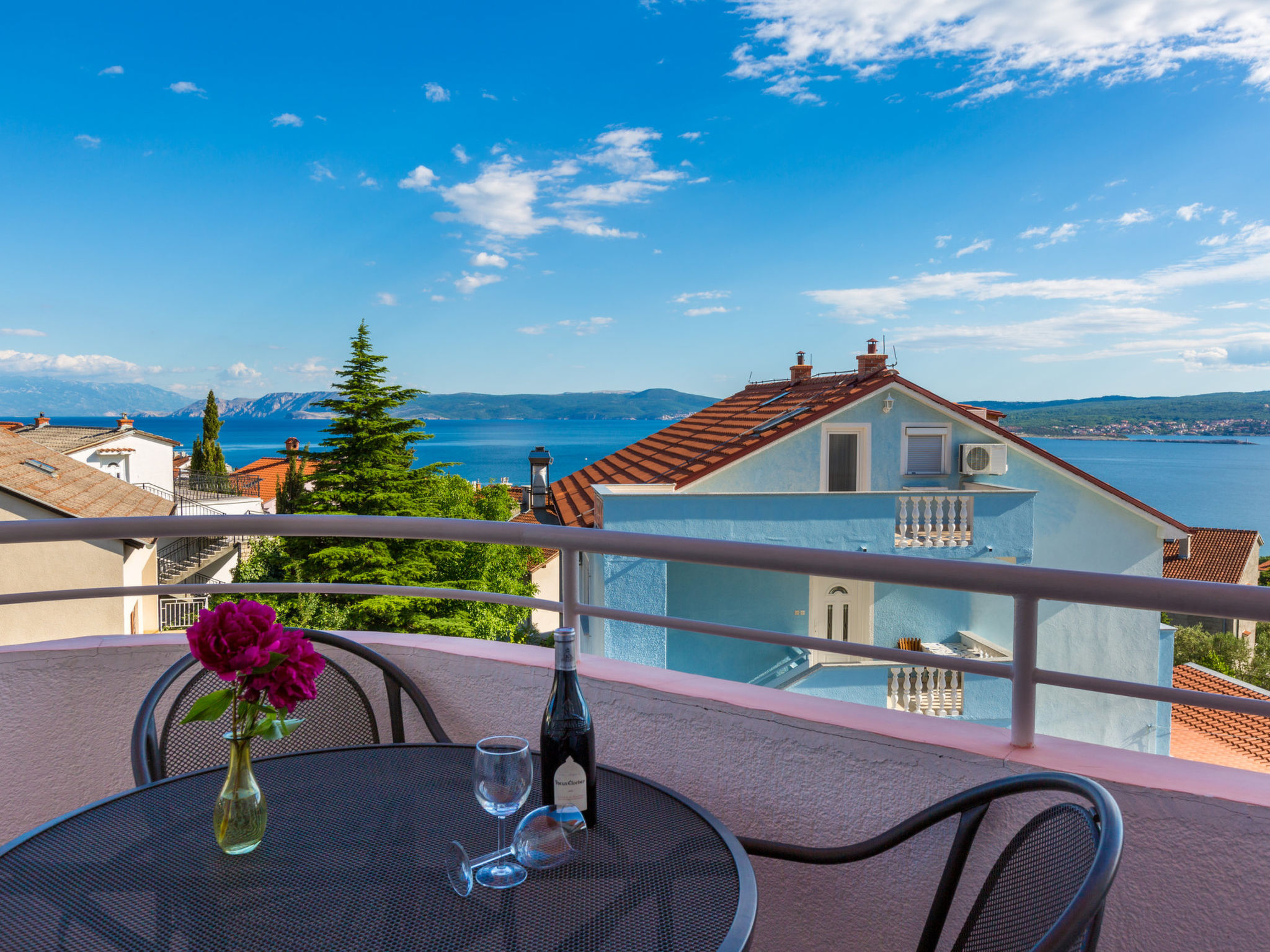 Photo of BUCAR / HR-08626-01