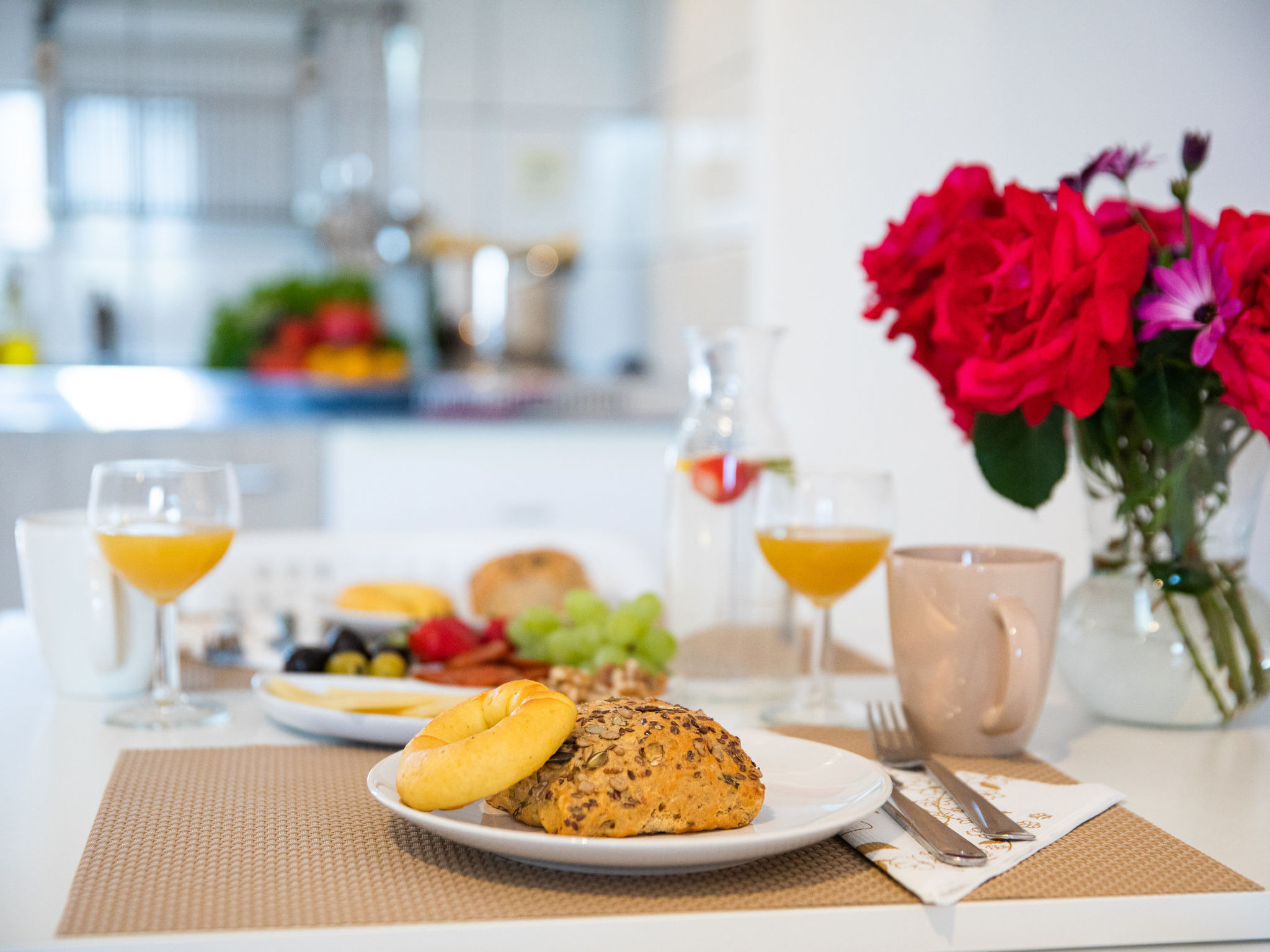 Ananas 1 / HR-05617-01 - Inside