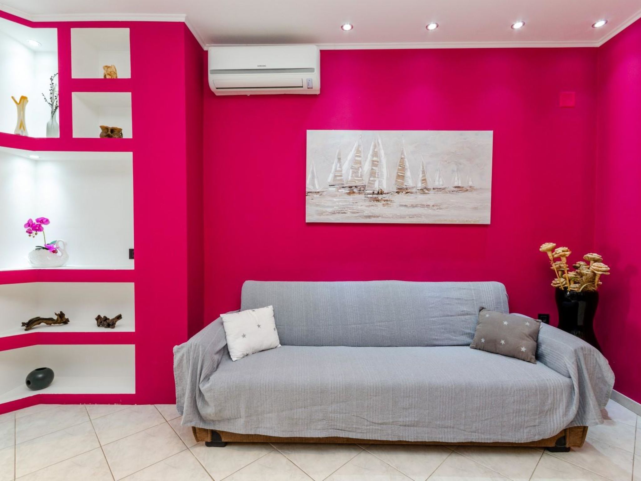 Photo of Mandekic 1/2 +1 / HR-09421-02