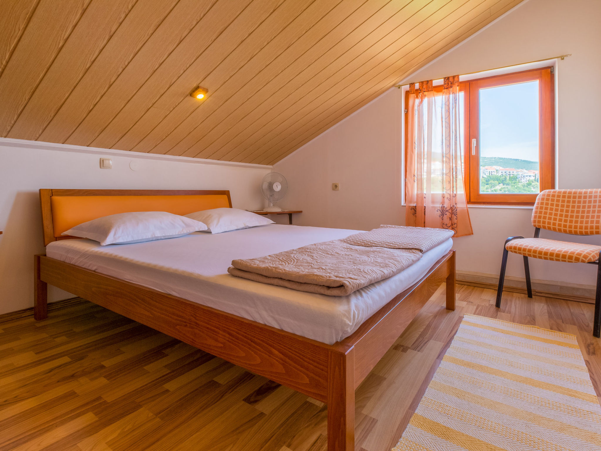 Photo of CLEMENTINA 1 / HR-05523-01