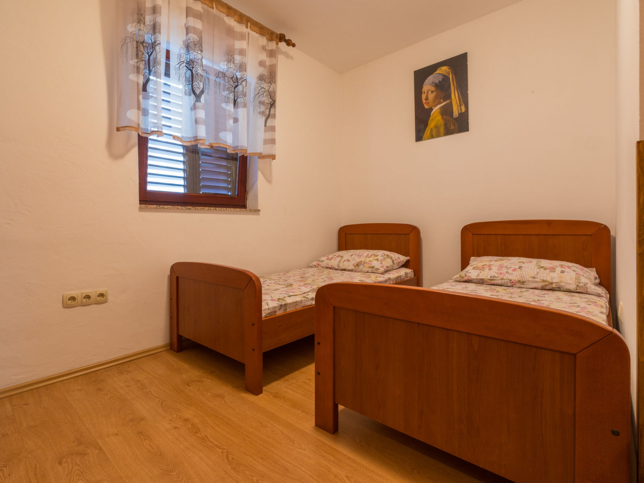 Photo of COR 1 / HR-02342-01