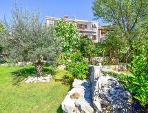 Damir: Modern appartement aan zee met tuin en BBQ in Crikvenica - thumbnail 6