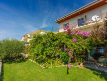 BUBA Dino: Modern appartement met zeezicht op 200m van het strand in Crikvenica - thumbnail 2