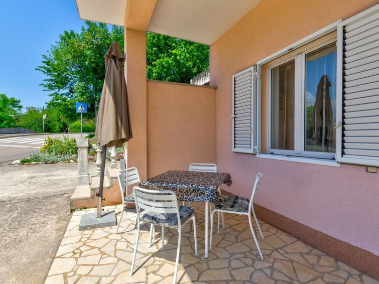 4-persoons appartement met zeezicht direct aan zee in Crikvenica · 45 m² in Crikvenica