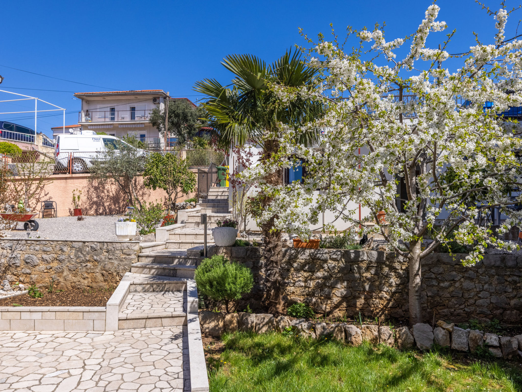 Photo of ROKO 1 / HR-08028-01