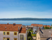 Sfeervol appartement aan zee in Crikvenica met adembenemend uitzicht - thumbnail 3