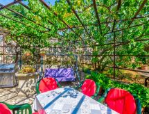 Appartement met zeezicht in Crikvenica, 150m van het strand - thumbnail 2