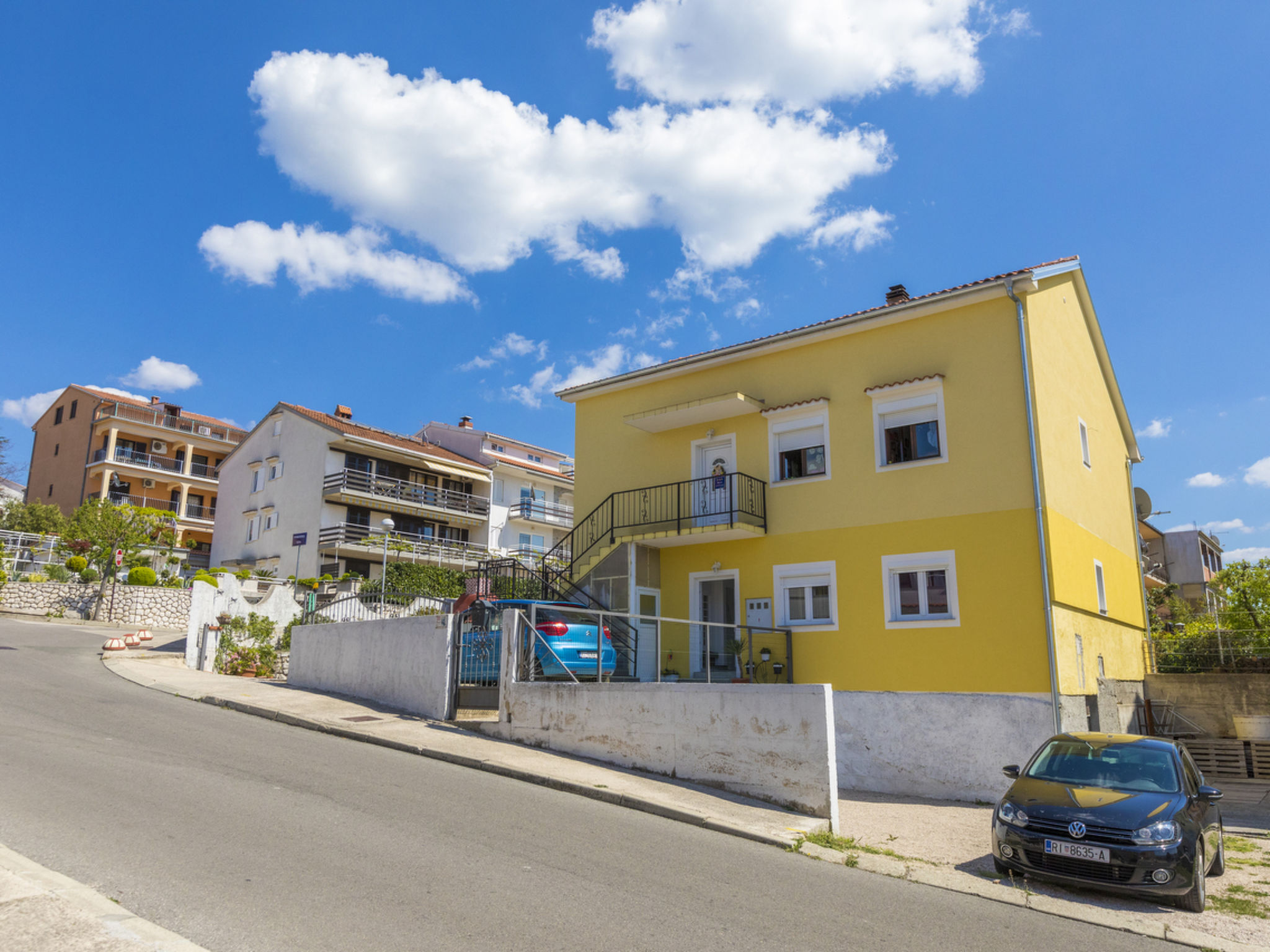 LUKA plavi 2 / HR-10238-02