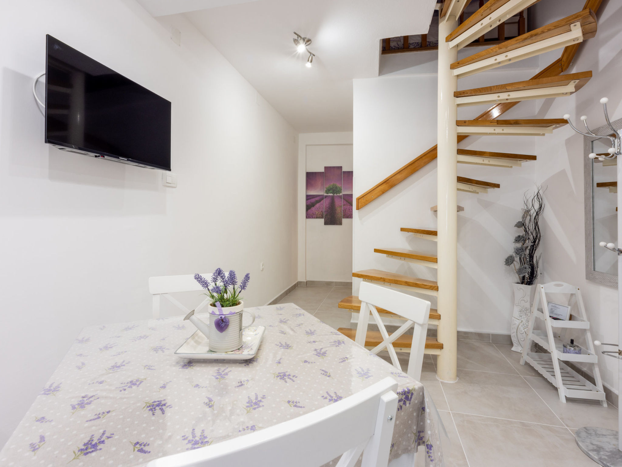 DAVID / HR-04357-01 - Inside