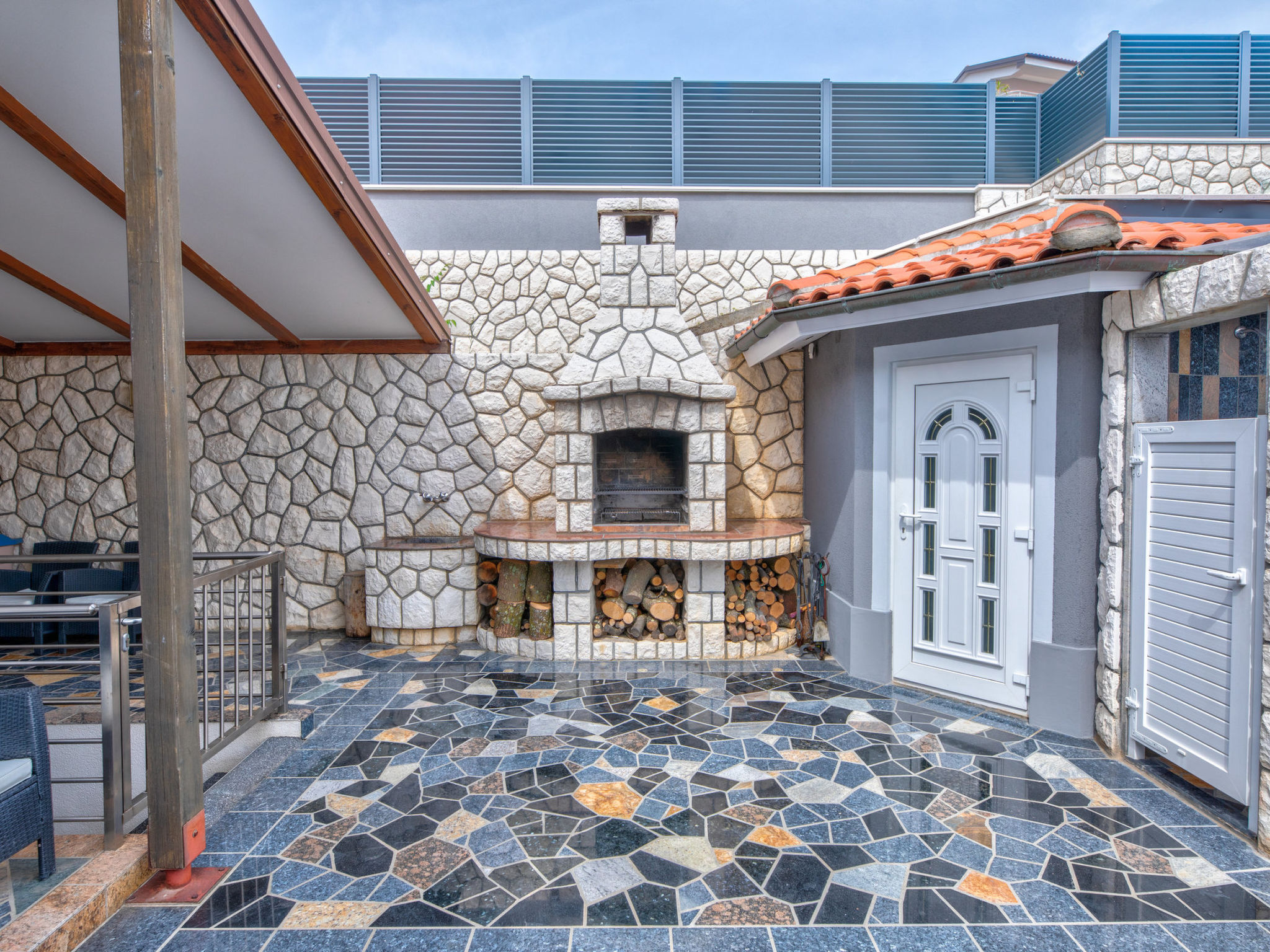 Villa Vivien Apartment 3 / HR-10640-05 - Outside
