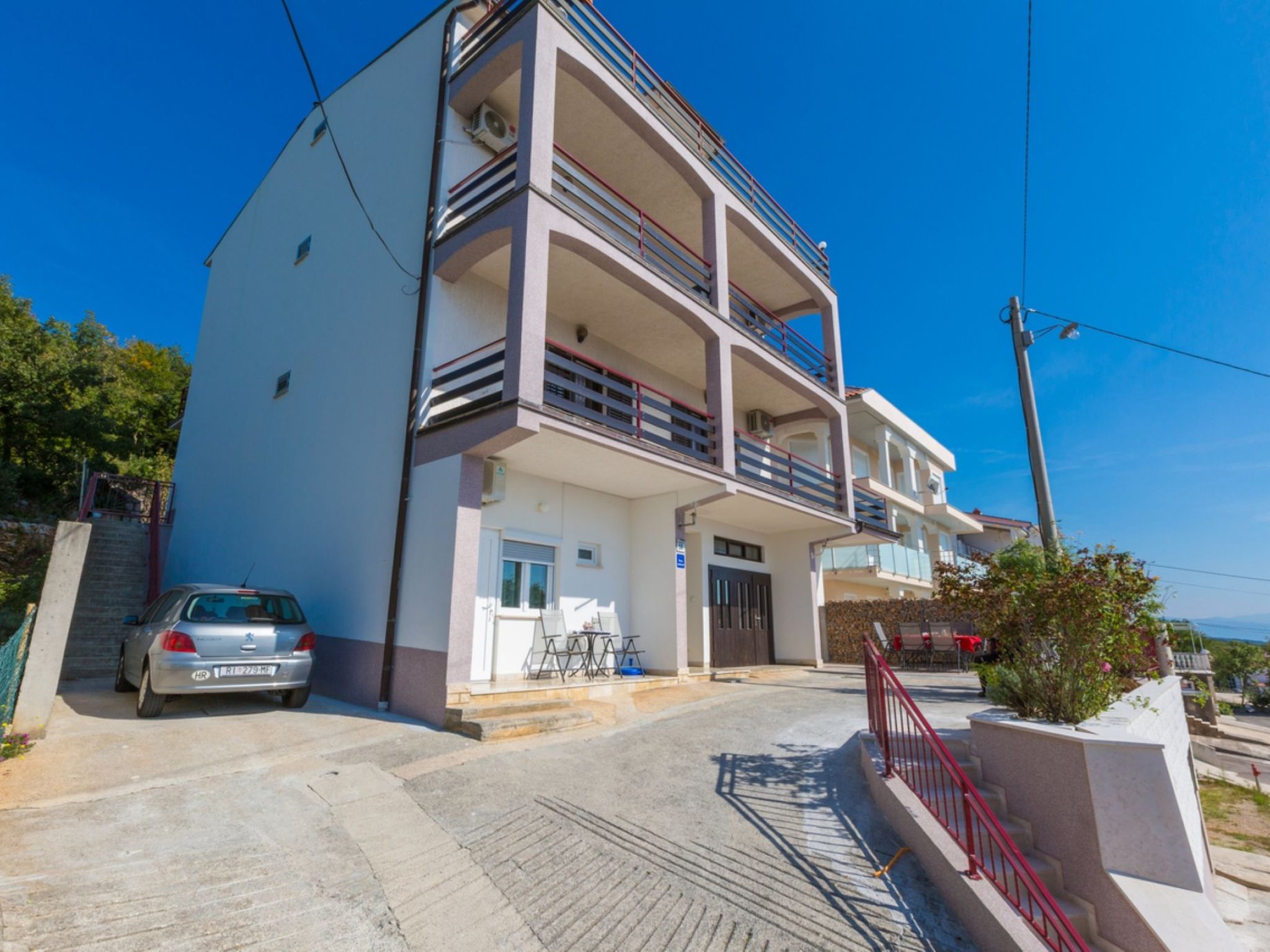 Stupar 1 / HR-09721-01 - Outside