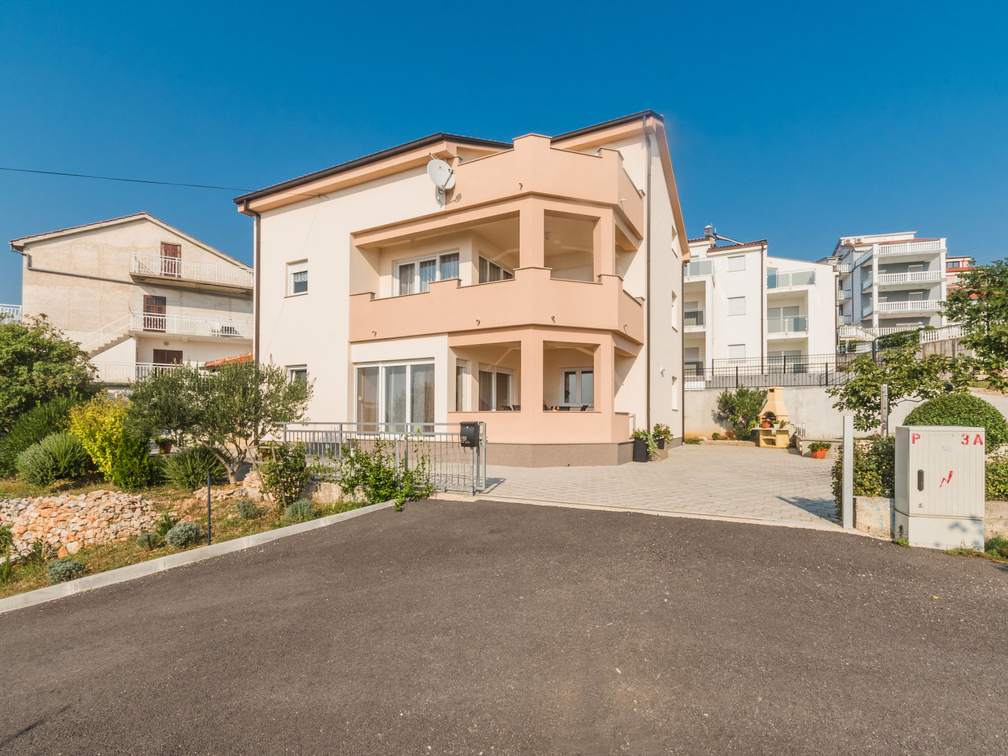 BLAZENKA / HR-06444-01 - Dehors