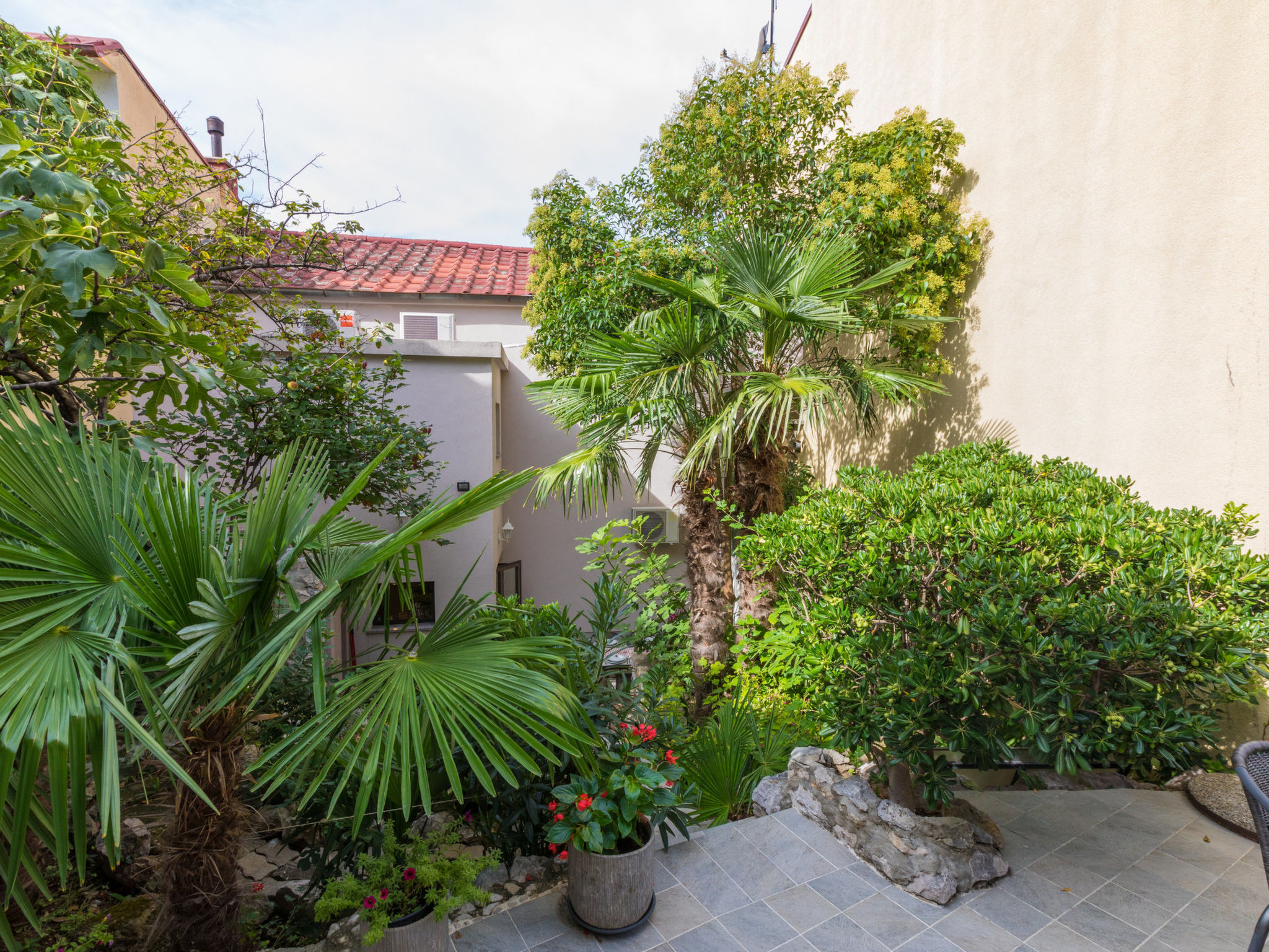 Haus Ivy / HR-08510-01 - Buiten