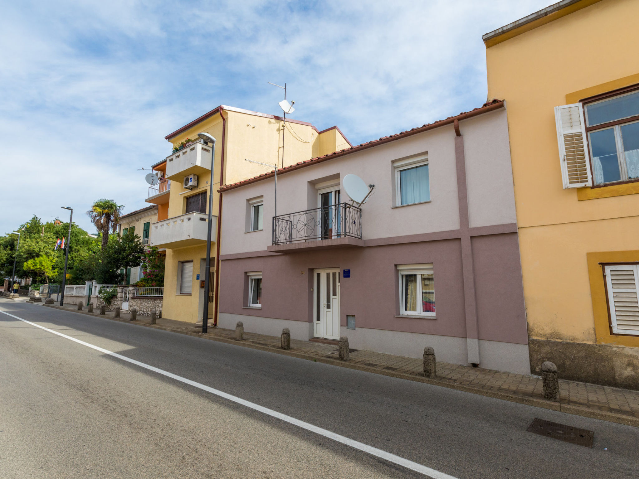 Haus Ivy / HR-08510-01