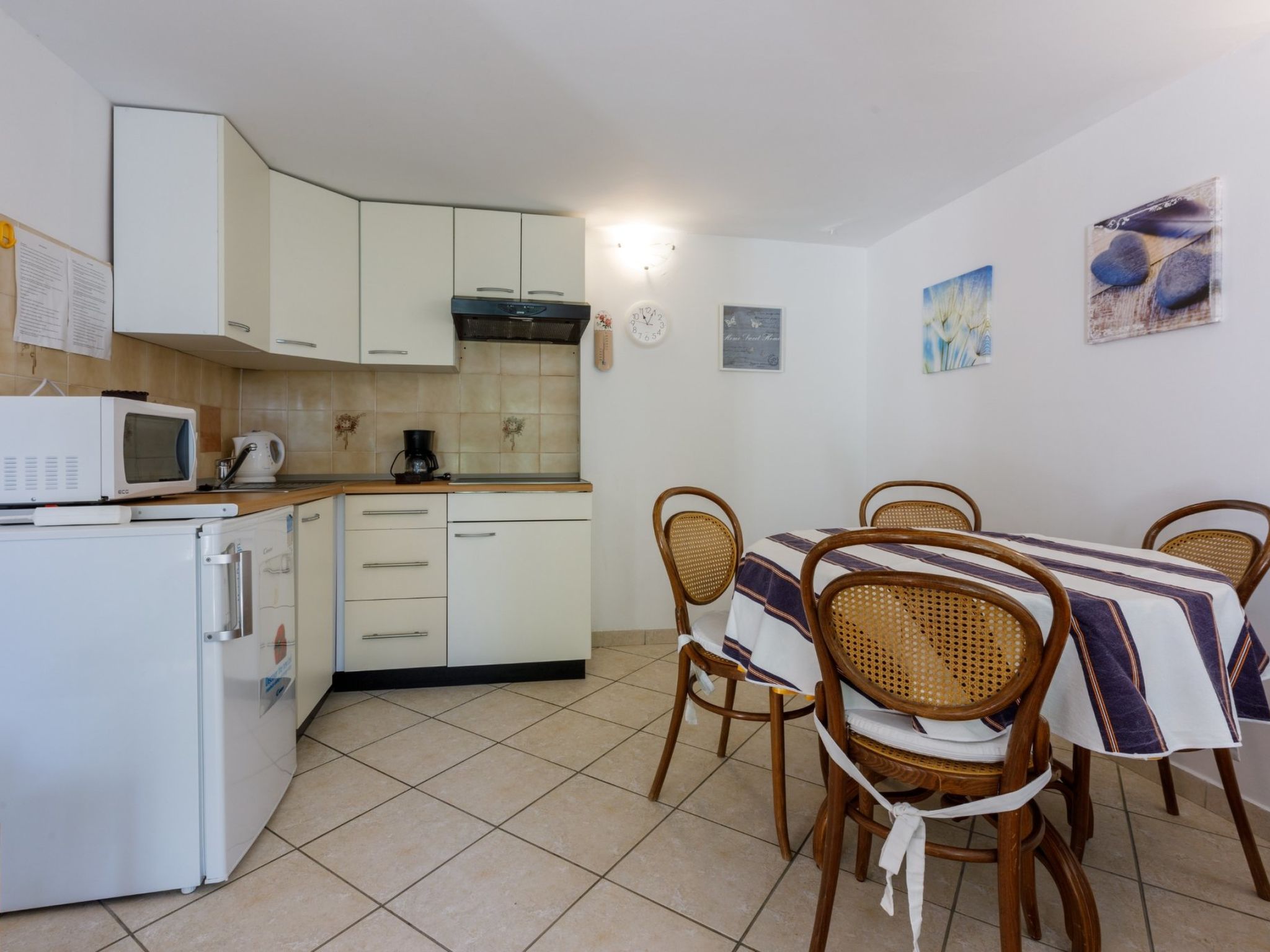 BIBA / HR-10486-01 - Inside
