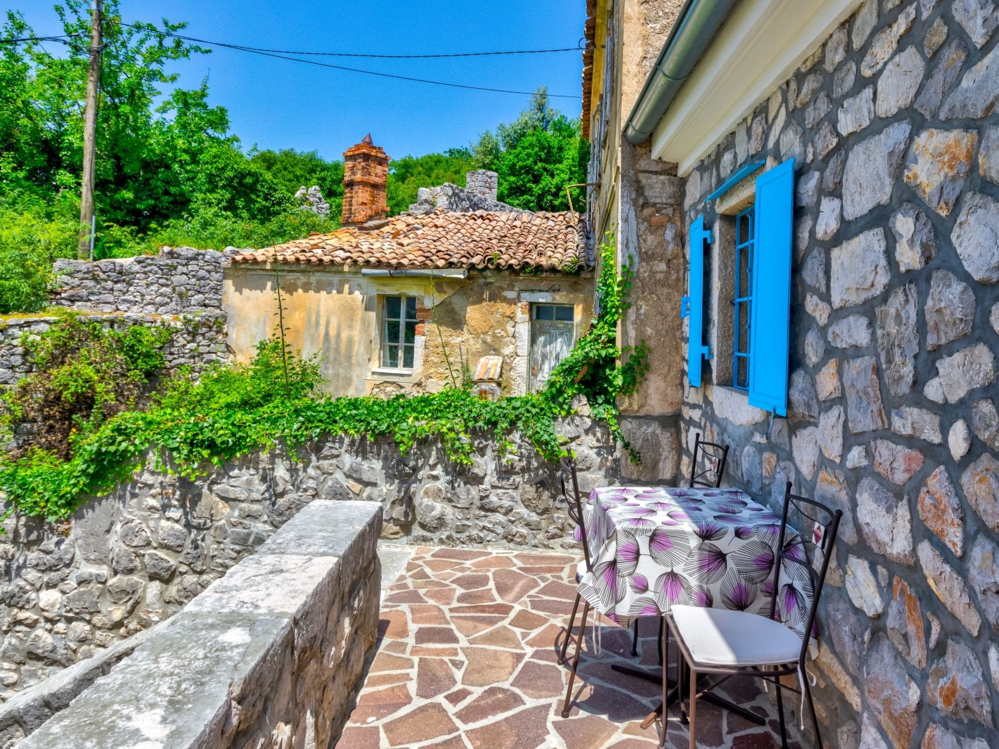 SARAR KOTOR CH / HR-10358-02 - Outside