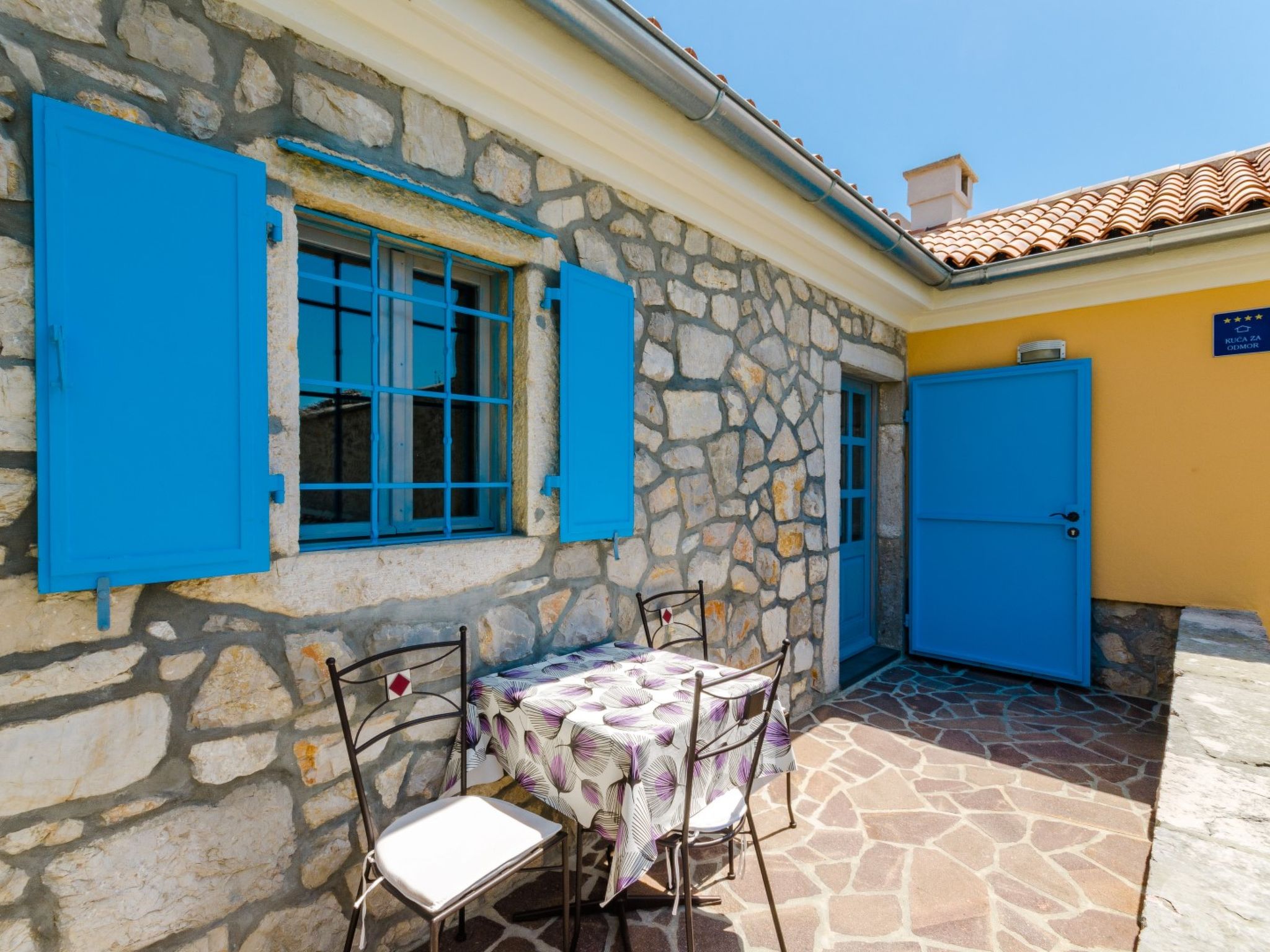 SARAR KOTOR CH / HR-10358-02 - Outside