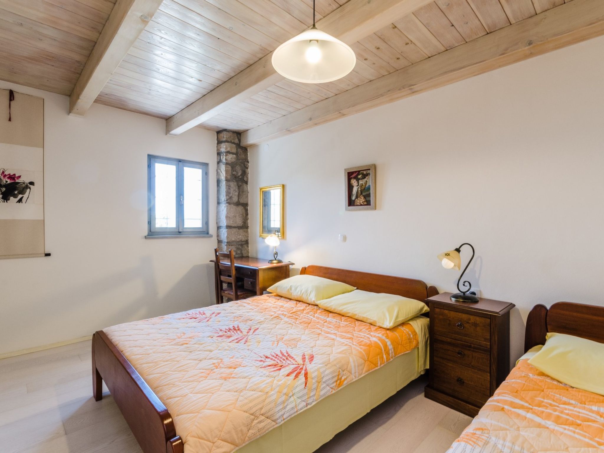 SARAR KOTOR CH / HR-10358-02 - Inside
