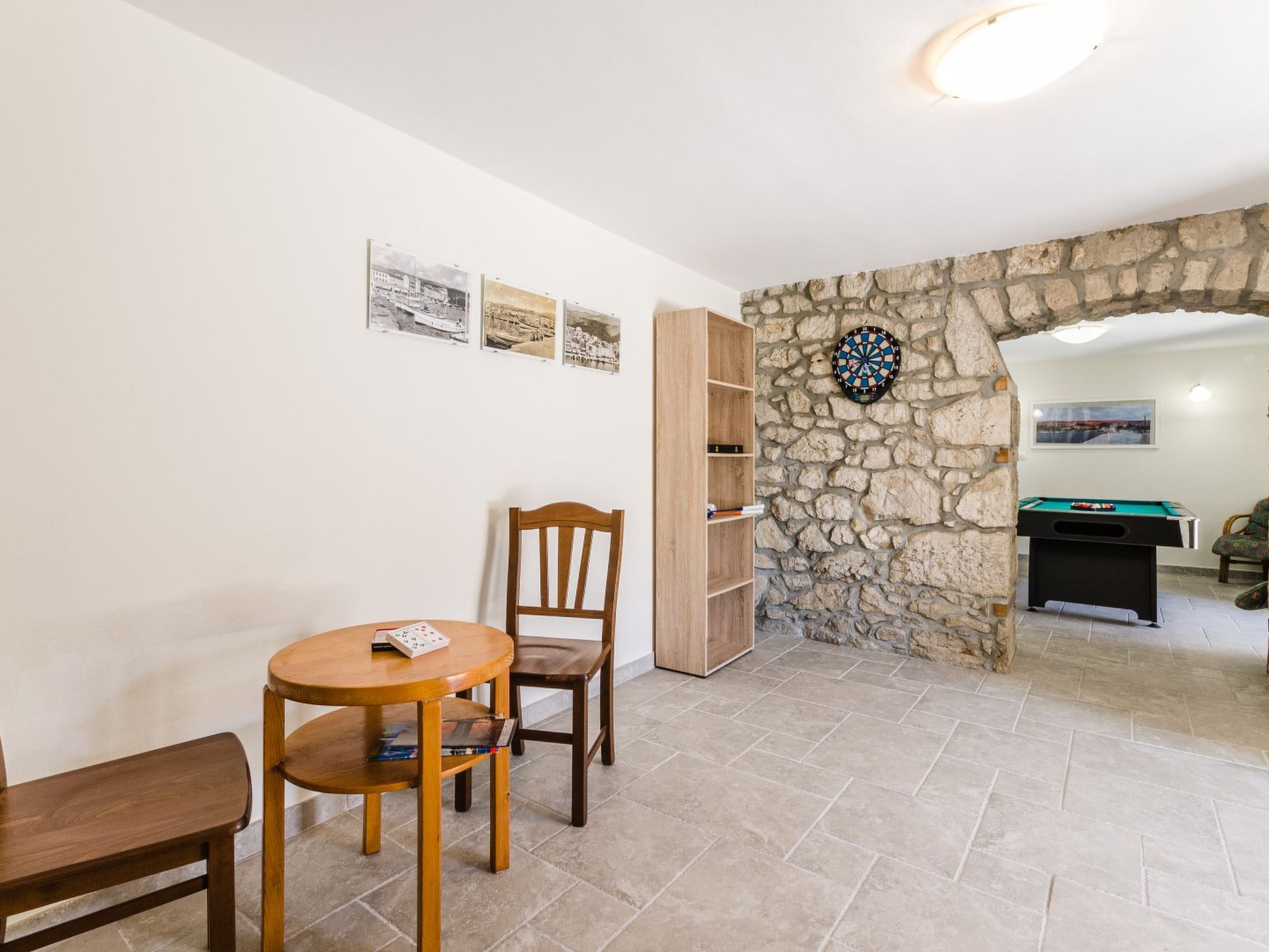 SARAR KOTOR CH / HR-10358-02 - Inside