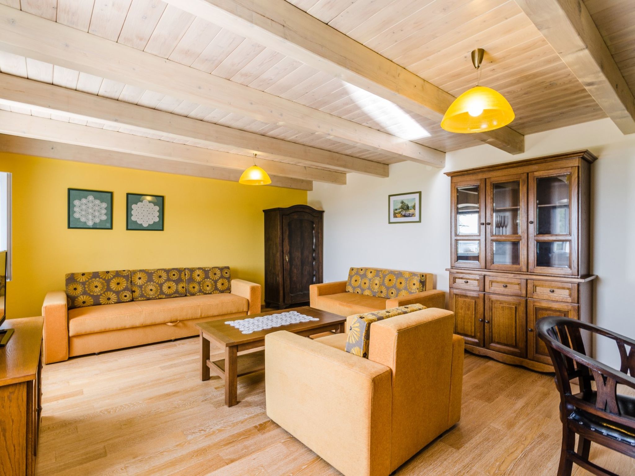 SARAR KOTOR CH / HR-10358-02 - Inside
