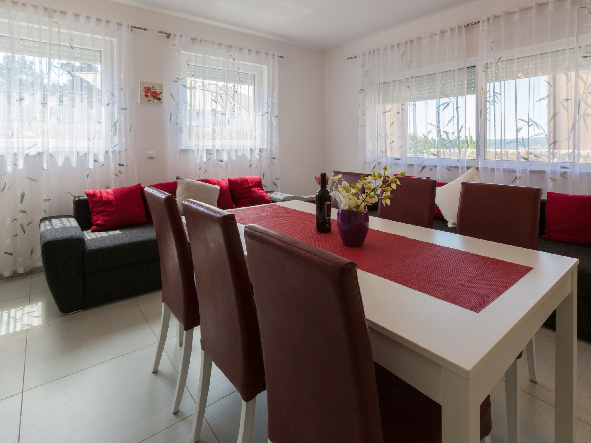 Photo of IVA-BONO 1 / HR-09873-01