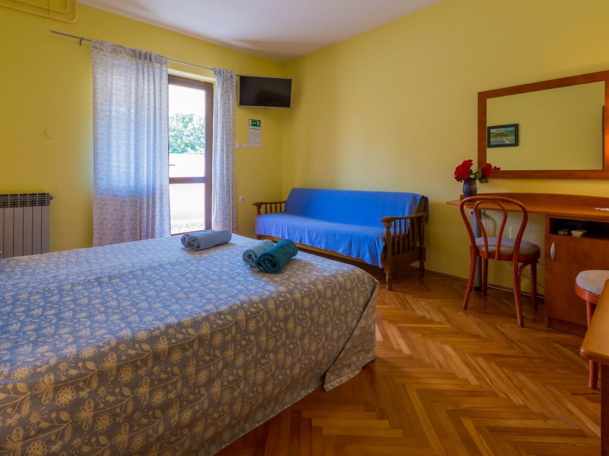 Photo of HR3300.1616.1