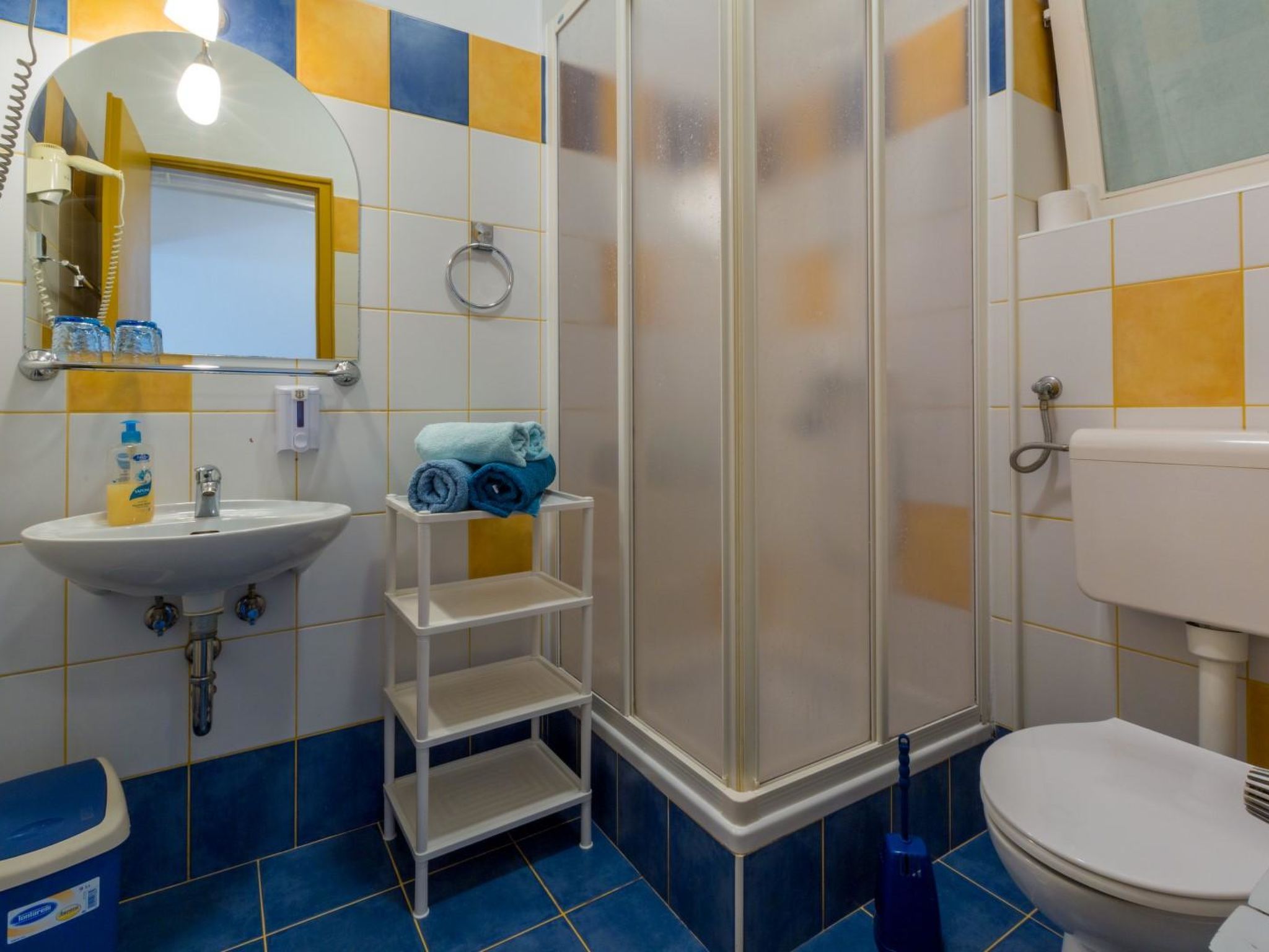 Photo of HR3300.1617.1