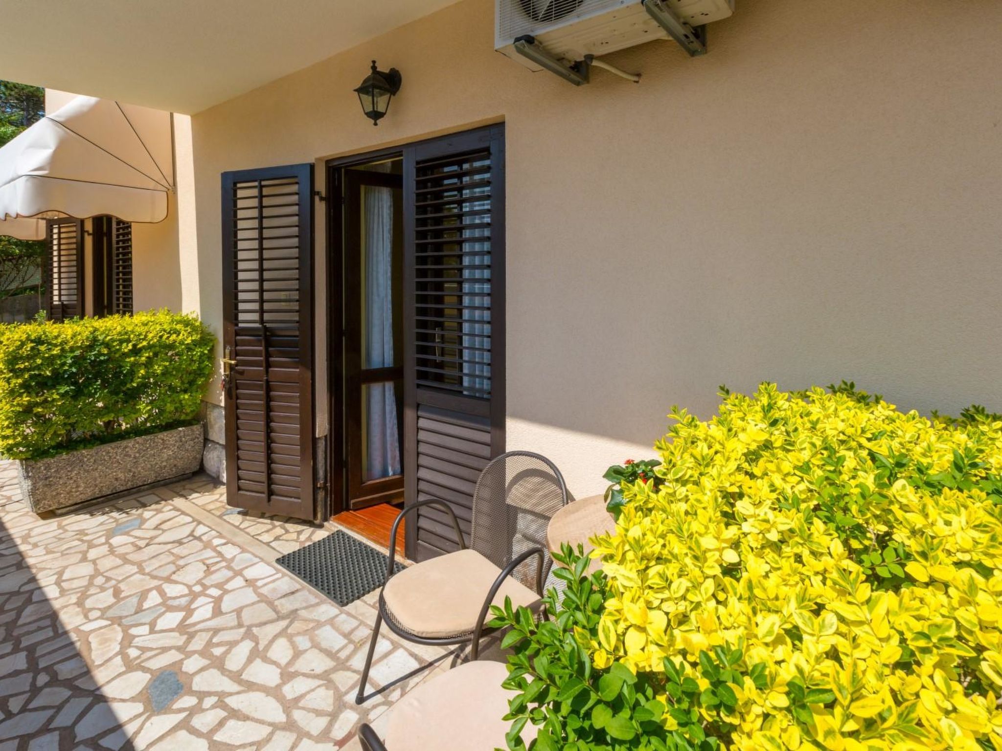 Photo of HR3300.1617.1