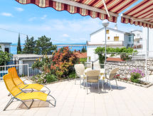 Appartement Manestar: aan zee in Dramalj, vlakbij Crikvenica - thumbnail 6